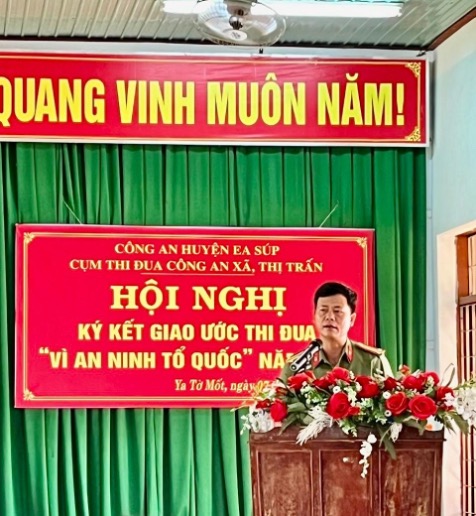 DŨNG CA